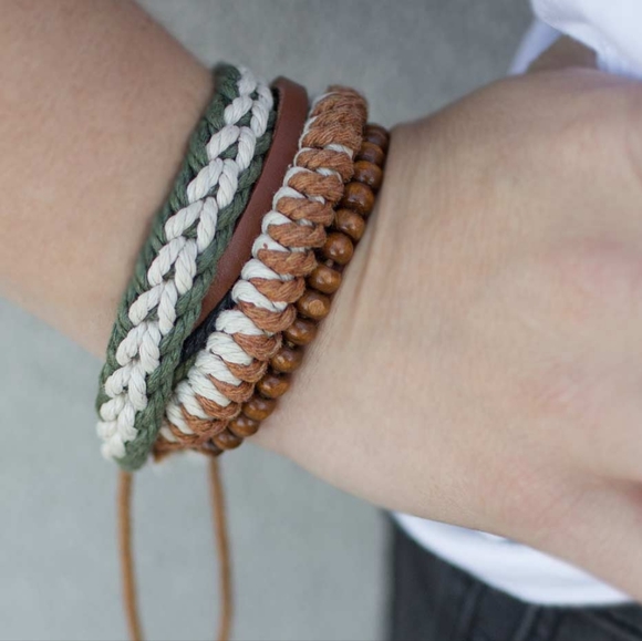 5/$20 Paparazzi Old School Urban Bracelet